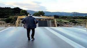 Νεα καλωσήλθατε στην ιστοσελίδα του κτελ ροδου α.ε. Rodos K Karamanlhs Kai N Xardalias Sta Egkainia Ths Gefyras Makkarh Ertnews Gr