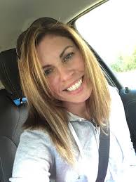 Robin Monti's Instagram, Twitter & Facebook