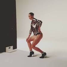 Blick.ch bietet ihnen aktuelle nachrichten und analysen zum thema. Daniela Ryf Make These Legs Burn Fotoshoot With