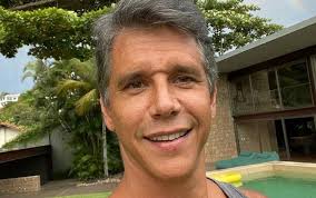 Micaela maciel dos santos mota. Marcio Garcia E Processado Apos Se Desentender Com Vizinho Jovem Pan