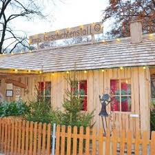 Weihnachtsmarkt Am Chinesischen Turm Weihnachtsmarkt Mit Kind Recommended By The Urban Kids