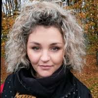 400+ perfiles de «Beata»