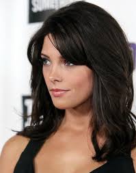 14 Fabulous Medium Layered Haircuts Pretty Designs Medium Hair Styles Haircut For Thick Hair Hair Styles