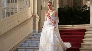 American actress grace kelly starred in such movies as 'dial m for murder' and 'the country girl,' before leaving hollywood to marry prince rainier iii of monaco. Grace Di Monaco La Storia Vera Le Differenze Tra Film E Storia
