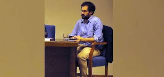 Asumió la dirección de una empresa de construcciones, llamada la colmena, hasta 1909. Nicolas Grau Ma El Programa De Beatriz Sanchez Sigue Plenamente Vigente