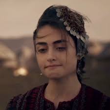 Pin By Ameen Ibn Abid On Dirilis Ertugrul Turkish Women Beautiful Beautiful Girl Photo Turkish Beauty