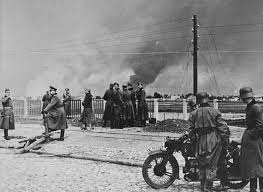 Visitar varsovia en un día no es mala idea. Administracion Alemana De Polonia Fotografia Enciclopedia Del Holocausto