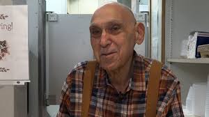 Lexington restaurant owner gears up for retirement after 5 decades of  service