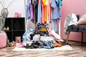 Tips memilih lemari pakaian di kamar yang kecil tidak harus membeli lemari dari bahan kayu jati, lho. 4 Tips Sukses Jual Pakaian Bekas Halaman All Kompas Com