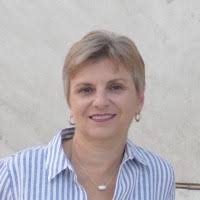 40+ "Julie Groth" profiles