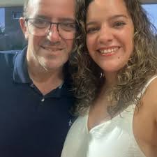 Tío Querido te despido, te fuiste tranquilo, no podía ser de otra manera.  Simplemente gracias, No tengo mucho que decir quién, me conoce sabe los que  eras para mí, en las fotos