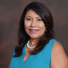 Irma Maese's Instagram, Twitter & Facebook