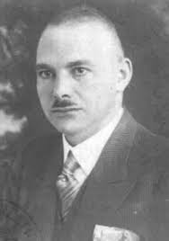 When Susanne Brown sent me this photo, she identified the guy