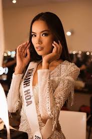 Trước khi cuộc thi hoa hậu hoàn vũ 2020 khởi tranh, andrea meza được xếp hạng hạt giống số một cho vương miện. Dan Máº«u Ä'oan Le Hoang PhÆ°Æ¡ng La Hoa Háº­u Hoan VÅ© Viá»‡t Nam 2019