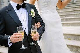 After all, you can only drink so much alcohol at a wedding! 8 Fun Alternatives To The Traditional Champagne Toast