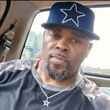 Anyone from the class of 1995 ... I am looking for Lee ... forgot the  surname ... is he still alive?