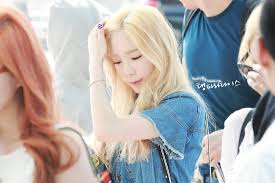 金髪なテヨン airport 150610 taeyeon candy news snsd テヨン 少女時代 少女時代 テヨン