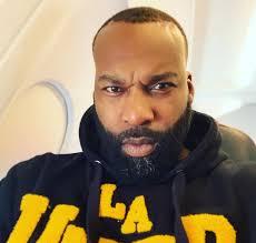 Former NBA baller Baron Davis set to drop 'Black Santa' NFTs