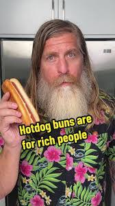 Drew Whitten's Instagram, Twitter & Facebook