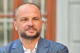 UPITAN IZBOR SDP odbija kandidate za Ustavni sud