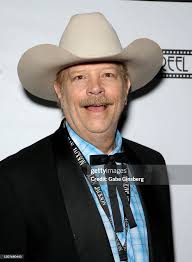 Alan Jackson impersonator Darrell Hall of California attends The Reel...  News Photo