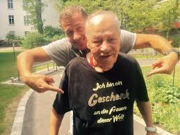 Familie sei nach kampf gegen leukämie: Facebook