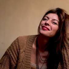 Laura Patelli (@laura.patelli.3) • Facebook, Connect with friends