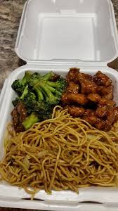 Fried Rice Chow Mein Kung Pao Chicken Beef Broccoli And Egg Roll Picture Of Panda Express Oklahoma City Tripadvisor