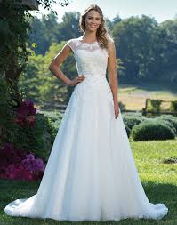 Sincerity Wedding Dress Style 3771 The Exumas Elegance Beaded Lace And Tulle Strapless Sincerity Wedding Dress Traditional Wedding Dresses Ball Gowns Wedding