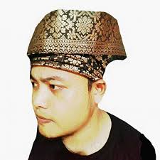 Mawar yang satu ini menggambarkan cinta pertama dan pencapaian/peningkatan. Budaya Melayu Lagi Lagi Tanjak Jauh Perjalanan Luas Pandangan