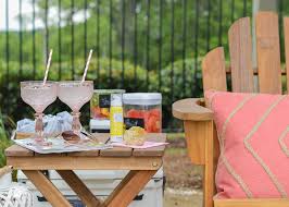 Six Ways To Picnic At The Pool With Tuesday Morning Kelley Nan