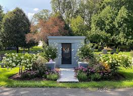 Celia cruz was born on october 21, 1924. The Final Resting Place Of Celia Cruz Her Musician Manager Husband Pedro Knight Woodlawn Cemetery The Bronx New York Cemeteryporn