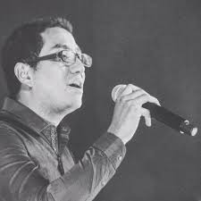 Listen to El Milagro