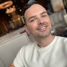 Patrick Cole's Instagram, Twitter & Facebook