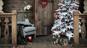 Idee decoration interieur maison bois. Belles Inspirations Pour Realiser Une Decoration D Exterieur Creative Dans L Esprit De Noel Design Feria