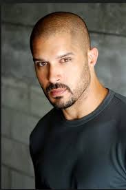 West Adams, Band of Vices Art Gallery & Chelle Barbour's “You Is Pretty!”  Surrealism and The Black Imaginary curated by Angela Bassett — Laura Luna P