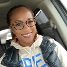 I Think I Might Want You : Jones, Christina C.: Amazon.fr: Livres