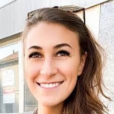 Alexia Woods's Instagram, Twitter & Facebook