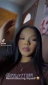 Jasmine Stratton's Instagram, Twitter & Facebook