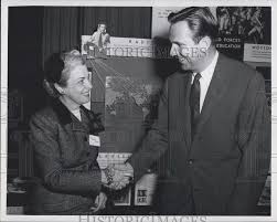 1955 Press Photo Margaret Diver & Henry A. DuFlon