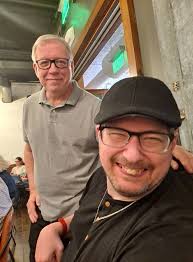 Bryan Lohmeyer's Instagram, Twitter & Facebook