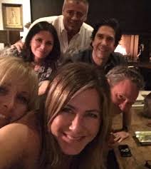 The latest tweets from jennifer aniston (@jenniferannistn). Friends Reunion With Jennifer Aniston And Entire Cast Rescheduled To March 2021 After Multiple Delays Due To Covid