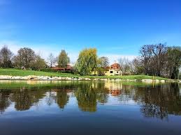 Das schlosshotel liegt im herzen österreichs, leicht erreichbar zwischen salzburg und wien. Golfclub Swarco Amstetten Ferschnitz Fairway 2 Hotel