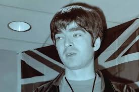 Oasis music 'legend' coming to Birmingham to talk about 'raw' life behind  the scenes
