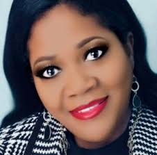 Community Highlights: Meet Dr. Lena Clark of Miracle Mind Global