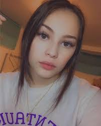 Amy Deluna's Instagram, Twitter & Facebook