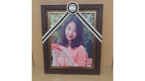 6월 18일 방송되는 sbs '궁금한 이야기 y'에서는 남의 집을 무단 점거했음에도 뻔뻔한 태도로 무단 점거했음에도 뻔뻔한 태도로 일관하는 한 남자의 이야기는 '궁금한 이야기 y'에서 확인할 수 있다. ê¶ê¸ˆí•œ ì´ì•¼ê¸°y ë¼ì´í„°ì™€ ì˜ë¬¸ì˜ ë°œìžêµ­ ë¬´ì—‡ì´ ê·¸ë…€ë¥¼ ì˜¥ìƒìœ¼ë¡œ ë‚´ëª°ì•˜ë‚˜ ë¹„ê·¹ì´ ëœ 6ë…„ë§Œì˜ ìž„ì‹  ì»¤ë®¤ë‹ˆí‹° ê¸°ì‚¬ë³¸ë¬¸ í•œêµ­ê°•ì‚¬ì‹ ë¬¸