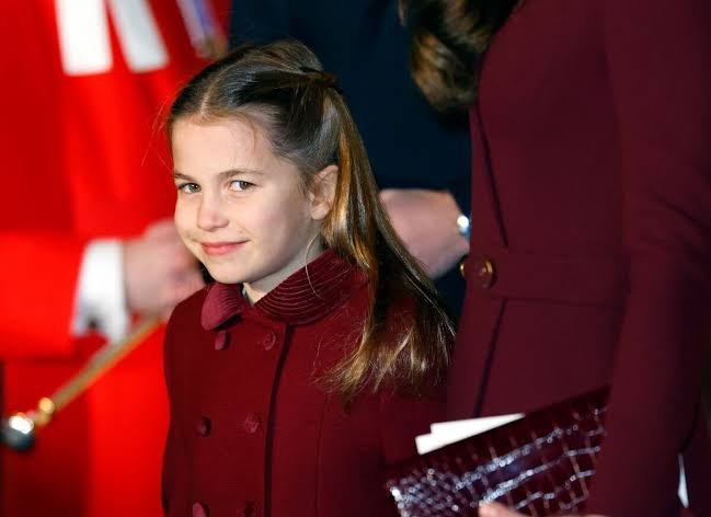 Moment Princess Charlotte Loses Her Balance While Curtsying to King Charles  Caught on Camera