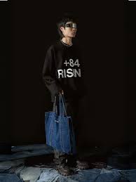 Áo oversize shorts culture-core line-art túi denim