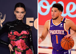 Booker previously had a romance with jordyn woods, kylie's former bff. Kendall Jenner Seen With Nba S Devin Booker Days Of Heaven Star Dies At 58 Buzz Syracuse Com
